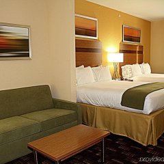 Отель Holiday Inn Express & Suites Fort Lauderdale Airport South, an IHG Hotel США, Дания-Бич - отзывы, цены и фото номеров - забронировать отель Holiday Inn Express & Suites Fort Lauderdale Airport South, an IHG Hotel онлайн комната для гостей фото 2