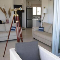 Отель Trident Beach Front Suite Кипр, Протарас - отзывы, цены и фото номеров - забронировать отель Trident Beach Front Suite онлайн комната для гостей