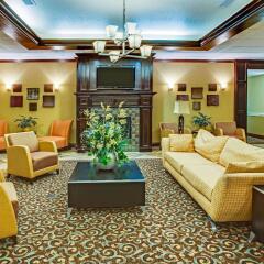 Отель La Quinta Inn & Suites Vicksburg интерьер отеля