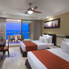 Отель Sunset Plaza Beach Resort & Spa комната для гостей фото 3