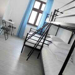 Отель Soda Hostel & Apartments Польша, Познань - отзывы, цены и фото номеров - забронировать отель Soda Hostel & Apartments онлайн балкон