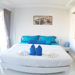 I-kroon Café & Hotel комната для гостей