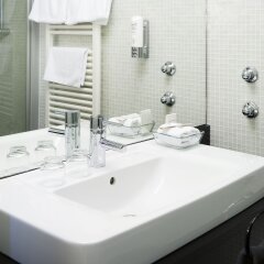 Отель Relexa Bellevue Гамбург ванная