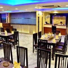 Hotel S. K Crown Park Naraina питание фото 3
