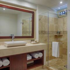 Отель Costa Sur Resort & Spa ванная