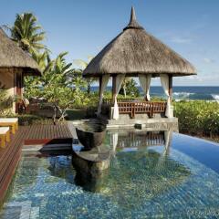 Отель Shanti Maurice Resort & Spa бассейн фото 2