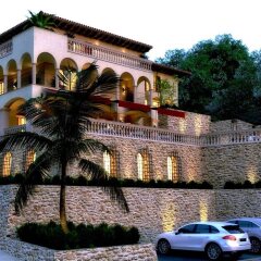Hotel Creu de Tau Art & Spa парковка