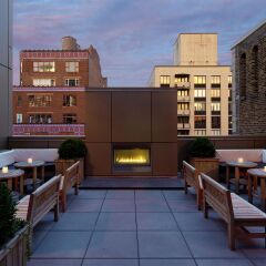 Gansevoort Park Hotel NYC балкон