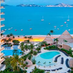 Отель Dreams Acapulco Resort and Spa - All Inclusive пляж