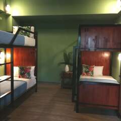 Miami Hostel Sukhumvit комната для гостей