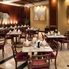 Отель Mercure Mandalay Hill Resort питание
