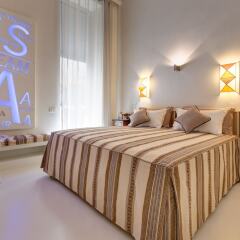 Отель Domus Domitia Luxury House комната для гостей