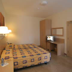 Отель Blubay Apartments by ST Hotel Мальта, Гзира - отзывы, цены и фото номеров - забронировать отель Blubay Apartments by ST Hotel онлайн комната для гостей фото 2