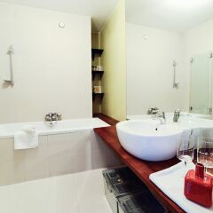 Отель Apartament z widokowymi tarasami Польша, Варшава - отзывы, цены и фото номеров - забронировать отель Apartament z widokowymi tarasami онлайн ванная