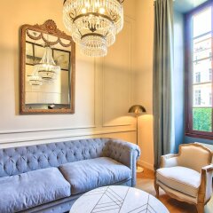Отель 2 Suites Fantastic lux and charming apartment old town Франция, Ницца - отзывы, цены и фото номеров - забронировать отель 2 Suites Fantastic lux and charming apartment old town онлайн комната для гостей фото 4