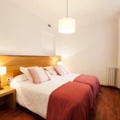 Апартаменты Serennia Apartments Ramblas-Pl.Catalunya комната для гостей фото 3