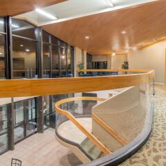 Отель Ramada by Wyndham Columbus Polaris интерьер отеля