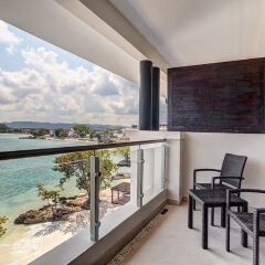 Отель Hideaway at Royalton Negril - Adults Only - All Inclusive балкон