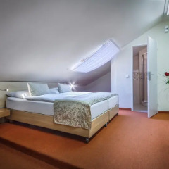 Hotel Taurus 4* Стандартный номер фото 48