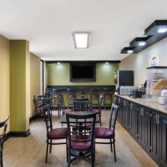 Super 8 by Wyndham Malvern in Malvern, United States of America from 73$, photos, reviews - zenhotels.com meals photo 2