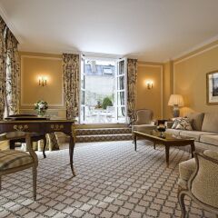 Hotel Le Bristol Paris развлечения