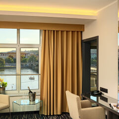 Dancing House Hotel Прага интерьер отеля