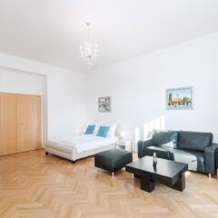 Апартаменты Slovansky Dum Boutique Apartments Прага комната для гостей фото 2