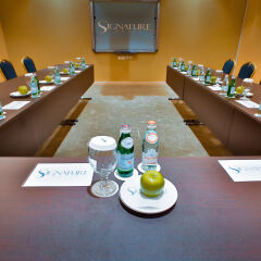 Signature Hotel Al Barsha