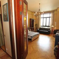 Гостиница TVST Apartments Bolshoy Gnezdnikovsky 10 - 506 в Москве отзывы, цены и фото номеров - забронировать гостиницу TVST Apartments Bolshoy Gnezdnikovsky 10 - 506 онлайн Москва комната для гостей фото 4