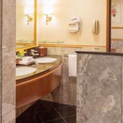 Отель Hilton Singapore (SG Clean) Сингапур, Сингапур - 1 отзыв об отеле, цены и фото номеров - забронировать отель Hilton Singapore (SG Clean) онлайн ванная фото 3