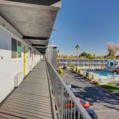 Отель Aruba Hotel and Spa США, Лас-Вегас - отзывы, цены и фото номеров - забронировать отель Aruba Hotel and Spa онлайн балкон