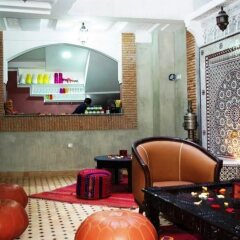 Отель Riad Mellouki Марокко, Марракеш - отзывы, цены и фото номеров - забронировать отель Riad Mellouki онлайн гостиничный бар