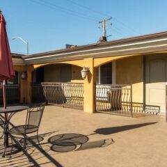 Отель Rodeway Inn Near La Live Хантингтон-Парк