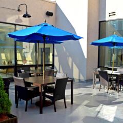 Отель Courtyard By Marriott Columbus Downtown Колумбус питание фото 2