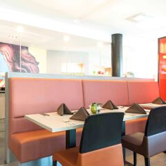 Отель Novotel Mechelen Centrum Бельгия, Мехелен - отзывы, цены и фото номеров - забронировать отель Novotel Mechelen Centrum онлайн гостиничный бар