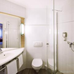 Отель Ibis Warszawa Centrum ванная