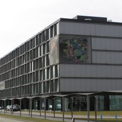 Отель citizenM Schiphol Airport вид на фасад фото 2
