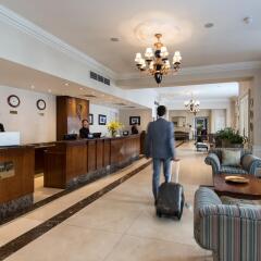 Park International Hotel интерьер отеля фото 2