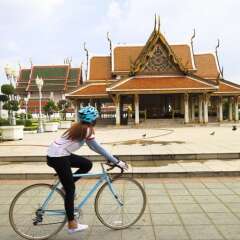 Отель Riva Surya Bangkok спортивное сооружение
