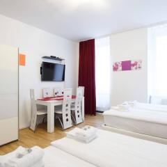 Апартаменты Royal Resort Apartments Belvedere Вена комната для гостей фото 4