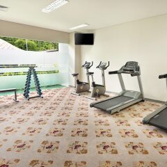 Bali Nusa Dua Hotel фитнесс-зал