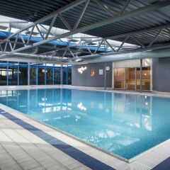 Отель Park Inn by Radisson London Heathrow бассейн фото 3