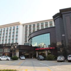 Heng Wei Hotel парковка