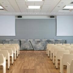 Отель Camplus Living Bononia
