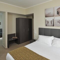 Отель Chc Business Residence Генуя комната для гостей фото 5