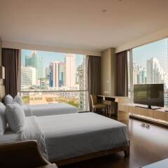 Отель Adelphi Suites Sukhumvit By Compass Hospitality Бангкок фото 5