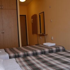 Отель Neon Guest Rooms Болгария, Шумен - отзывы, цены и фото номеров - забронировать отель Neon Guest Rooms онлайн комната для гостей фото 3