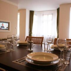 Апартаменты U Divadla Apartments питание