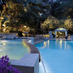 Апартаменты Shangri-La Apartments бассейн фото 3