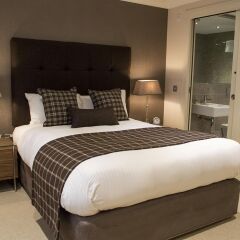 Отель Dreamhouse at Blythswood Apartments Glasgow Великобритания, Глазго - отзывы, цены и фото номеров - забронировать отель Dreamhouse at Blythswood Apartments Glasgow онлайн комната для гостей фото 2